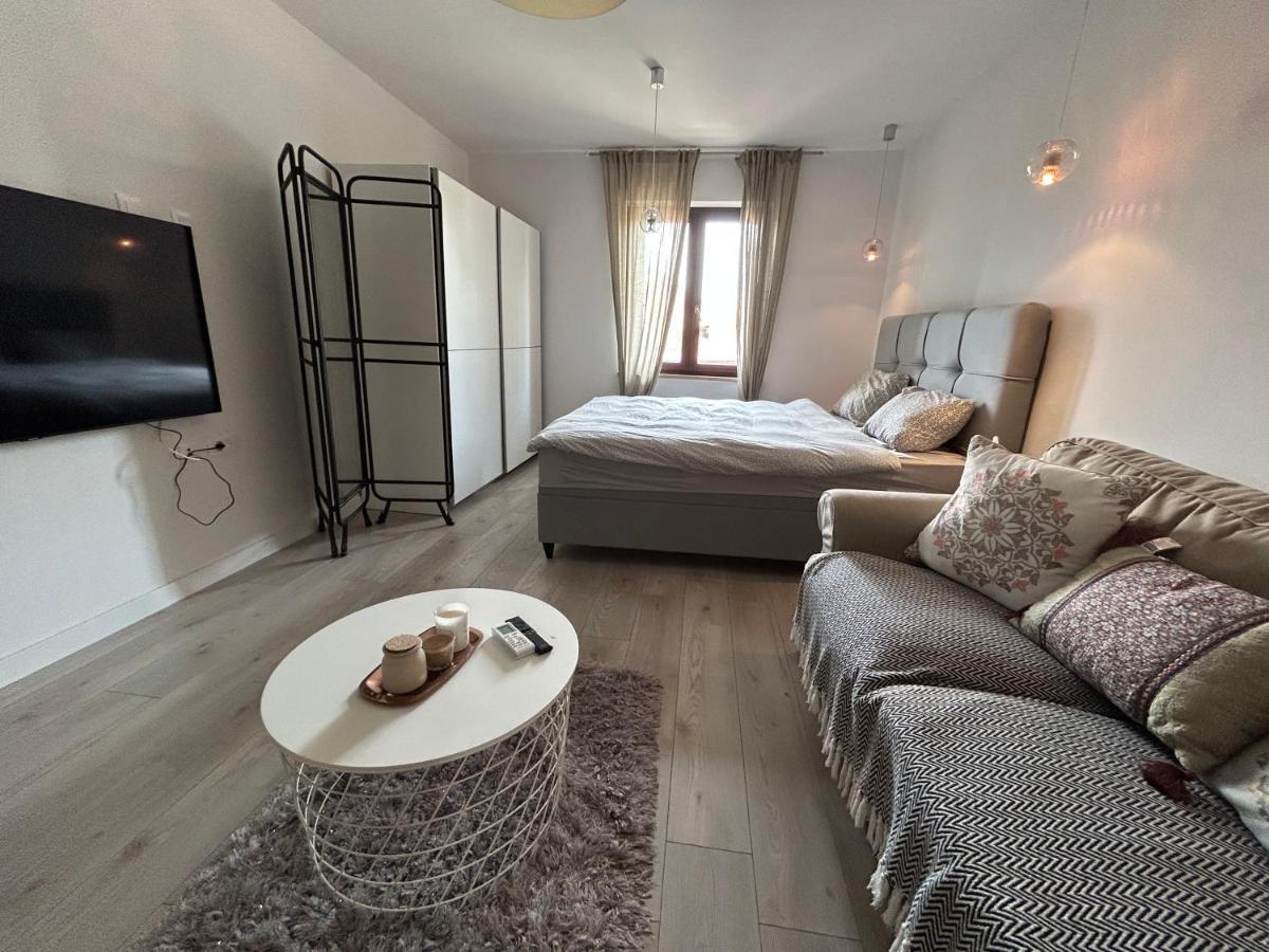 Apartment Bosh4 Poreč Buitenkant foto